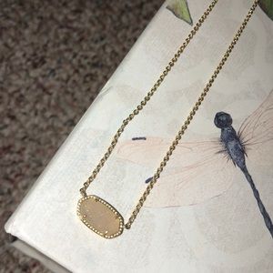 Kendra Scott necklace